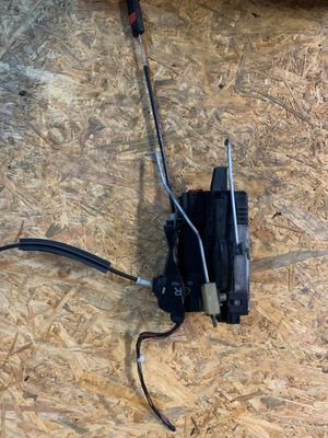 Замок дверь левый перед opel signum 13157763 фото №1