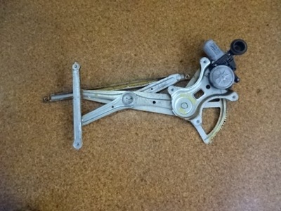 Toyota hilux 12r подъемник стекло перед левый фото №1