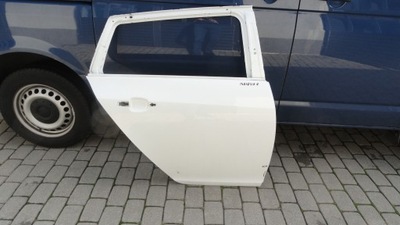 Opel insignia a kombi праве задні двері фото №1