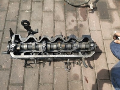 Головка вал 076103373d vw crafter 2.5 tdi фото №1