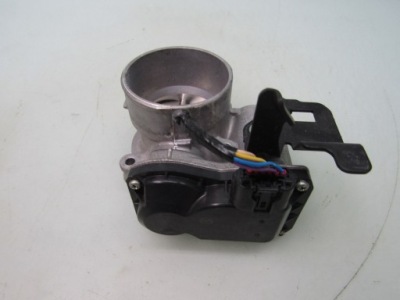 Mazda 3 bp iv 2.0 20r дроссельная заслонка pe2713640 фото №1