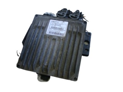 Renault clio ii lift 1.5 dci бортовий комп'ютер 8200331477 фото №1