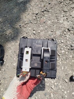 Модуль комфорту skoda fabia 2 ii fl 7h0937090b фото №1