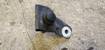 Opel insignia a отбойник капот правый 13248768 фото №1