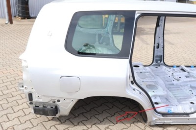 Toyota land cruiser 200 четвертина крило права задні 1f7 фото №1