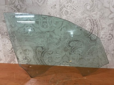 Стекло дверь правый перед bmw 1 f20 12r фото №1