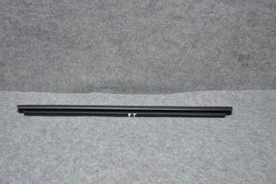 Dodge ram 1500 4 gen молдинг уплотнитель wew p t фото №1