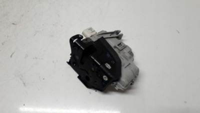 Audi q7 4l 05-15 замок правый задняя 9pin фото №1