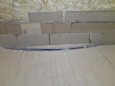 Bmw оригинальный номер 7376778 средняя молдинг бампера фото №1