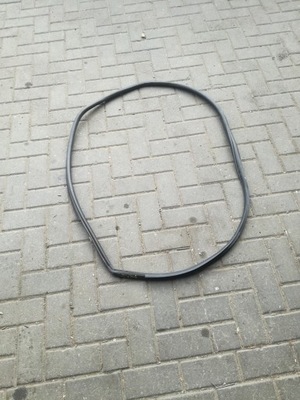 Toyota c-hr прокладка двері лівий задня 62332-f4010 фото №1