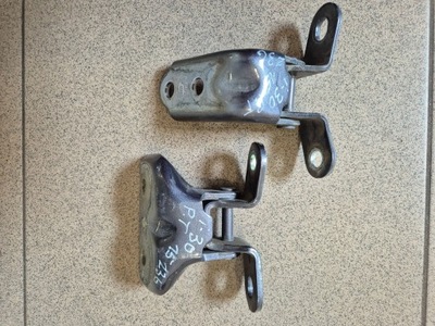 Hyundai i30 ii 15r hb петлі двері правий задня z3g фото №1