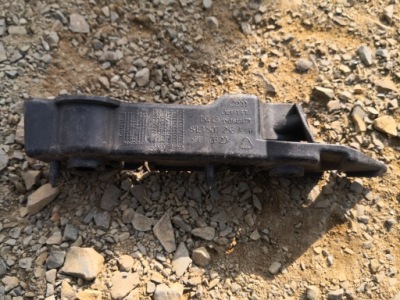 Направляющая бампера левый перед audi a5 8t0807283a фото №1