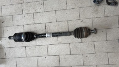 Привідний вал ліва bmw i3 7641213 фото №1