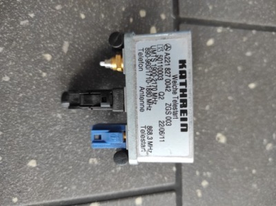 Підсилювач антенний mercedes s-klasa w222 a2218270042 фото №1