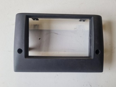 Fiat stilo рамка захист радіо 2 din europa 02 r фото №1