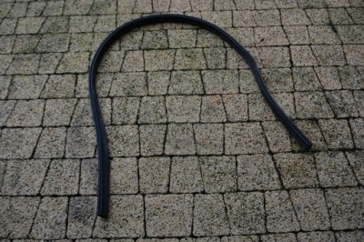 Прокладка капот vw tiguan 2 ii 5na823723 фото №1