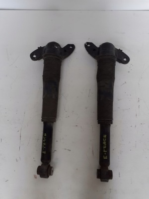 Амортизатор задня jaguar e-pace x540 фото №1