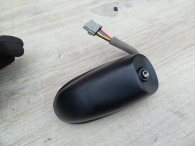 Ssangyong korando iv 2020 роз'єм антена дахова фото №1