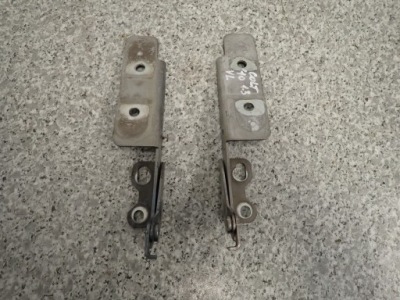 Mitsubishi colt 3d 09- петля капот левый lub правый фото №1