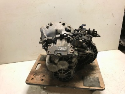 Kia carens 2.0 2007 коробка передач передач механічна коробка передач m5gf2 2wd фото №1