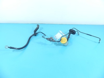 Бачок жидкость тормозной subaru legacy v фото №1