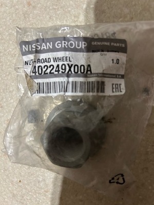 Гайка ступиця колеса nissan оригінальний номер 402249x00a фото №1
