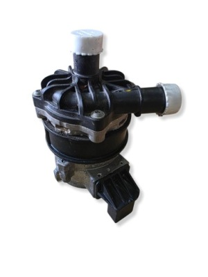 Audi a7 sportback насос води 4k0965567d фото №1