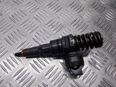 Насос-форсунка skoda octavia ii 1.9 tdi 038130073ag фото №1