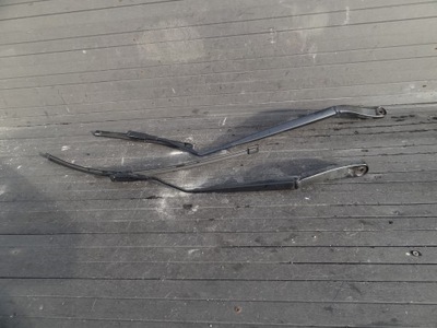 Ford tourneo courier 2014 рычаги дворник kpl фото №1