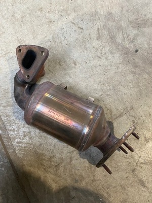 Opel karl оригинальный номер 55580995 катализатор фото №1