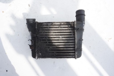 Радиатор интеркулер audi a4 b7 2.0 tdi фото №1