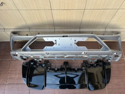 Бампер задний rear бампер спойлер lamborghini huracan evo фото №1