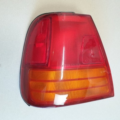 FARO IZQUIERDO PARTE TRASERA SUZUKI SWIFT II BERLINA 89--  