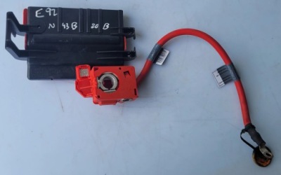 Клема плюсова bmw e92 n43b20b 2.0b 6988974 фото №1