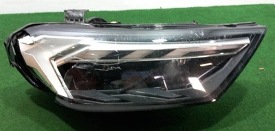 Лампа права перед audi a1 82a full led фото №1