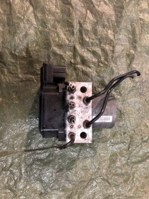 Насос abs 54084738f alfa romeo 159 51800745 фото №1