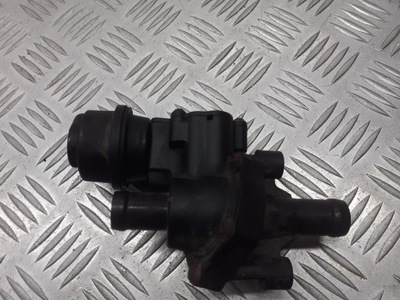 Корпус термостата renault laguna iii 2.0 dci 71654301001 фото №1