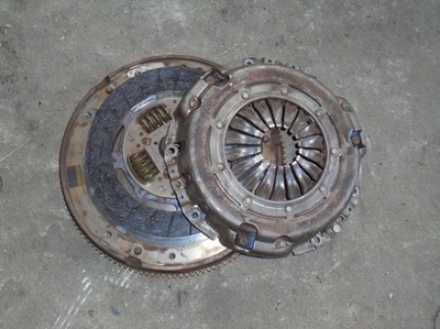 Renault master ii 2.5 dci колесо маховик сцепление фото №1