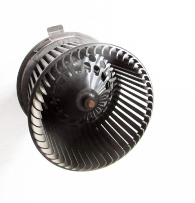 Peugeot 207 1.4 vti вентилятор обдув n102992g фото №1