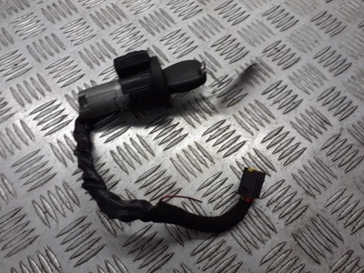 Замок зажигания с ключ dacia logan 8200486104 фото №1