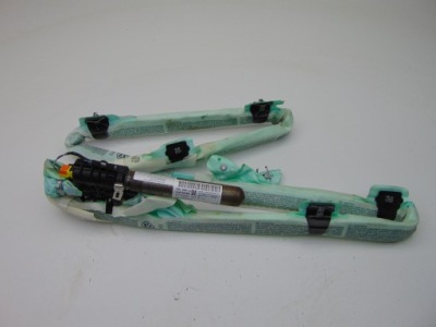 Шторка безпеки права vw passat b7 362 3c0880742f 2.0l дизель 103kw 2011 фото №1