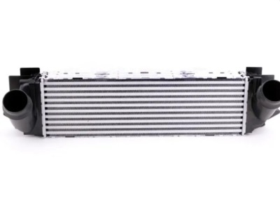 Bmw x3 f25 интеркулер радиатор 7823570 17517823570 фото №1
