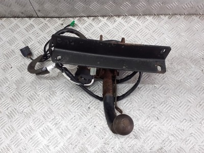 Hak буксирувальний volvo v50 фото №1