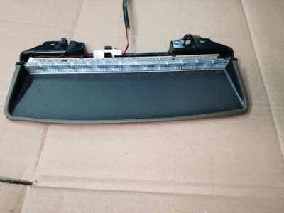 JAGUAR X-TYPE 2001 - 2009 AÑO BERLINA TERCERO LUZ LUZ DE FRENADO  