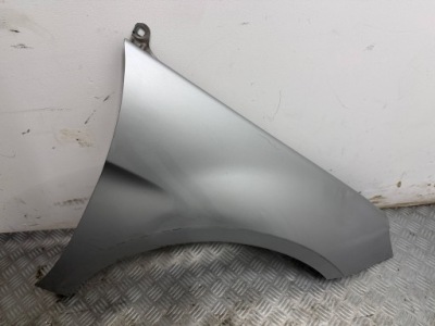 Крила правий перед передній mercedes b-class w245 761u фото №1