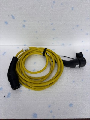 Audi vw шланг заряджання 1ea971639h фото №1