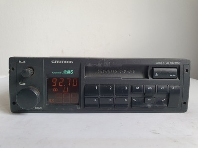 RADIO GRUNDIG 2803 A VD VINTAGE MERCEDES W124 190 CLK SLK W140 ML W202 W210  