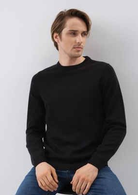 OCHNIK Czarny wełniany sweter męski SWEMT-0139-99 S
