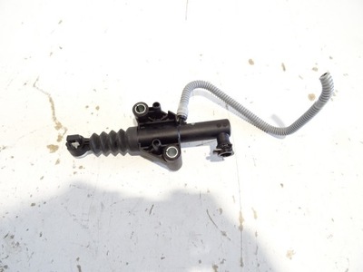 Renault trafic помпа зчеплення 306105360r фото №1