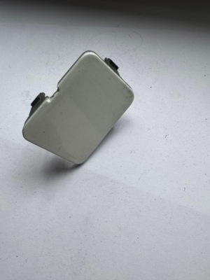 Dacia sandero ii lift 16-17r. - заглушка фаркоп бампера перед 511802873r фото №1